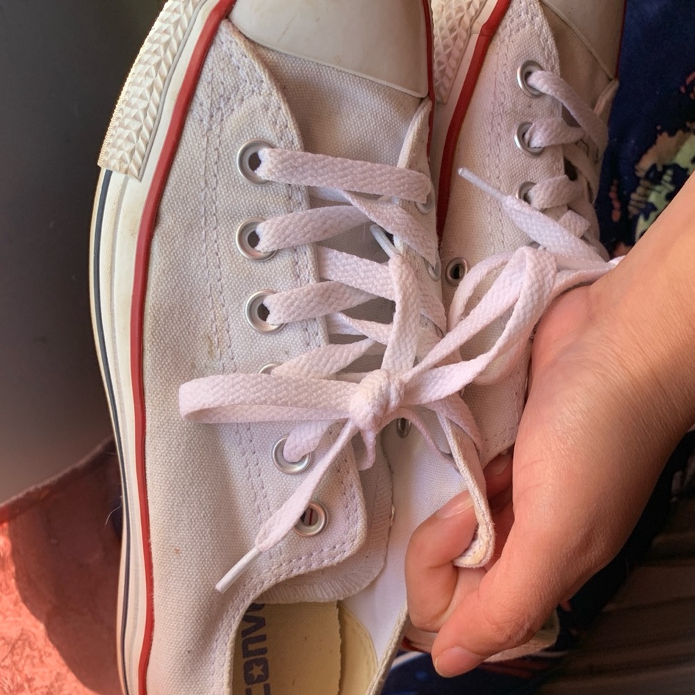 White converse